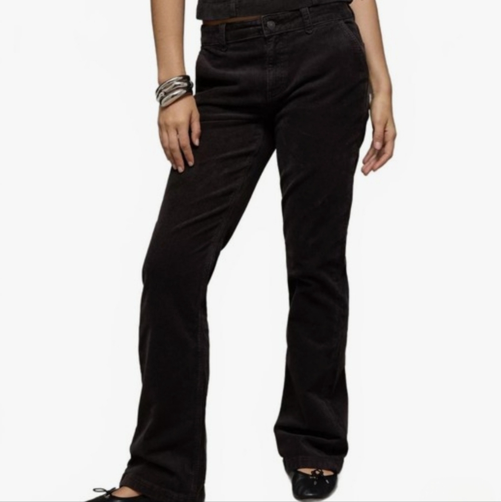 American Eagle Outfitters Women's Black Mid-Rise Classic Bootcut Corduroy Pants